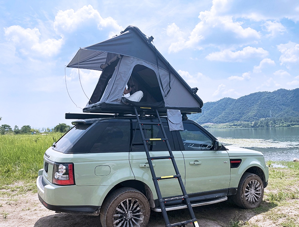 Aluminum hardtop rooftop tent